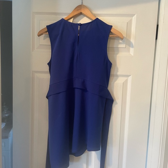 Blue Sleeveless Asymmetrical Top with tie - Picture 2 of 4